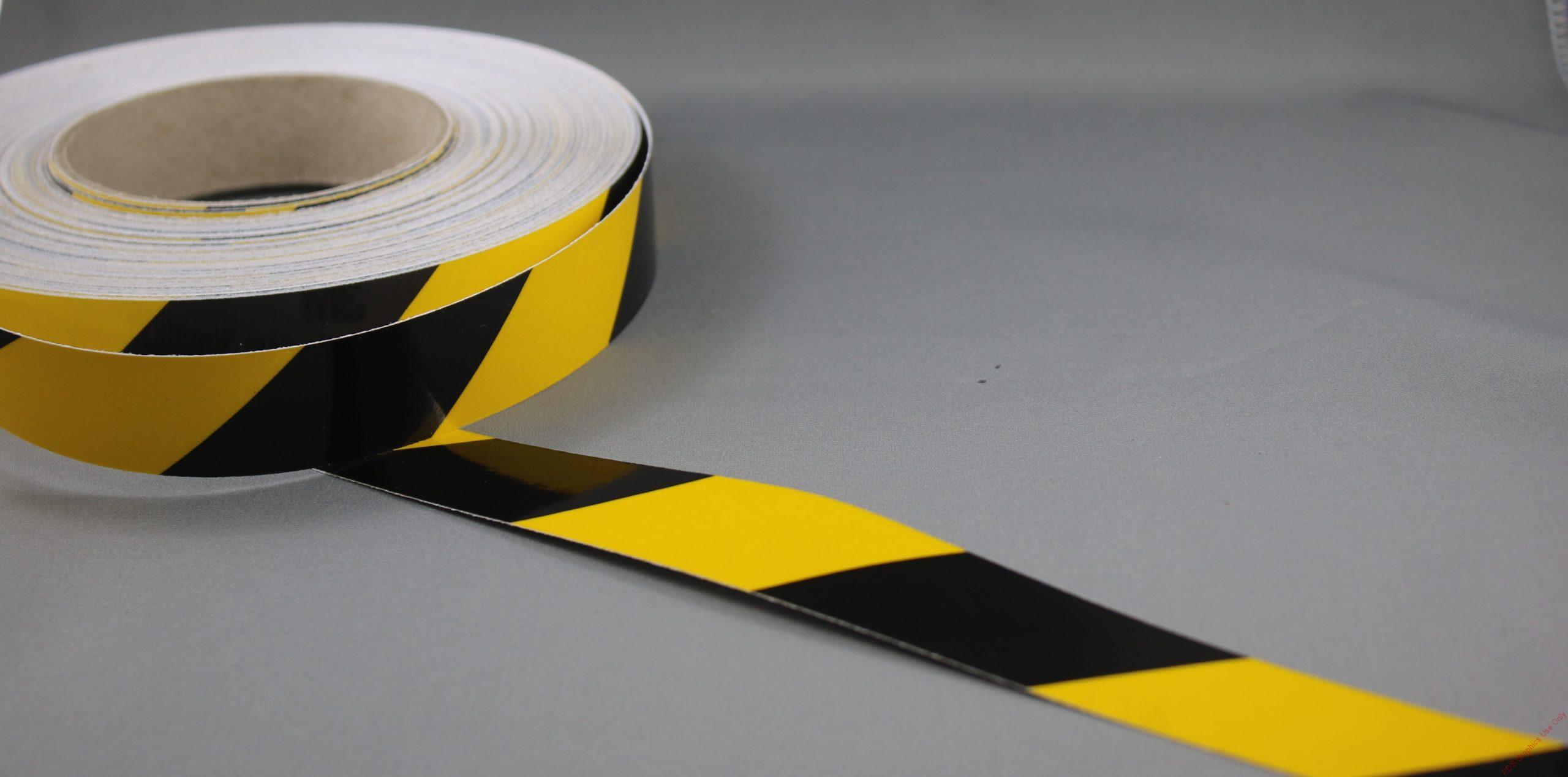 3M 3200 Series Yellow Black Reflective Tape 25mm