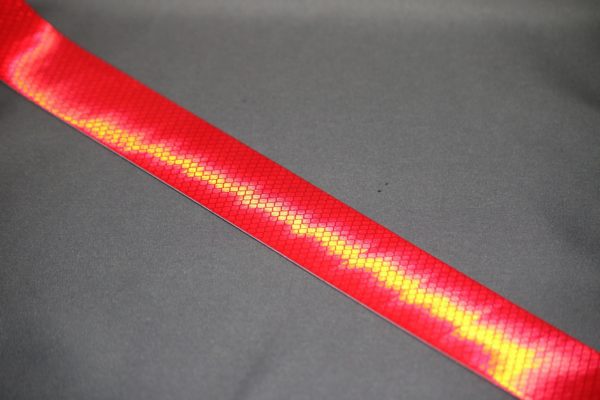 3M Red Reflective Magnetic Stripe 50mmx1m (2)