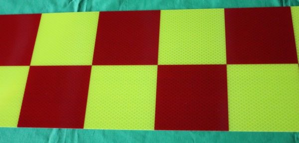 class 1 chequered reflective tape fluoro yellow green/red (4000 series)